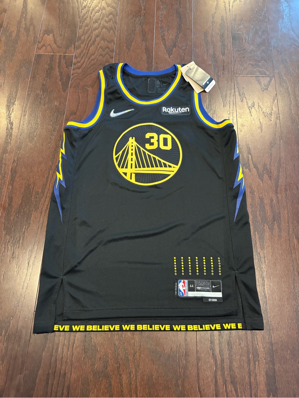 Nike Stephen Curry Golden State Warriors 2021/22 City Edition Black Jersey M NWT
